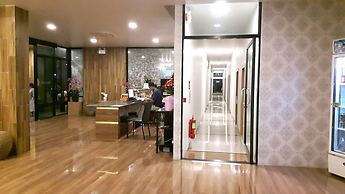 Tawan Anda Garden Hotel