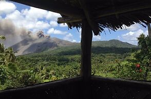 Volcano Island Paradise