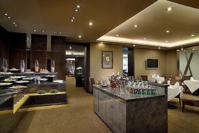 Celebrity International Grand Hotel