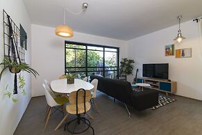 Mr. Brooklyn - By TLV2GO