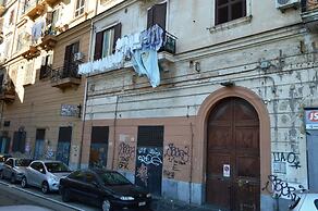 Napoli Station B&B