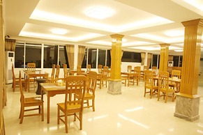 Sky Hotel Hlaing Thar Yar Yangon