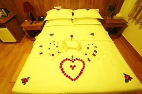 Sky Hotel Hlaing Thar Yar Yangon