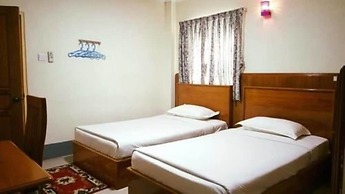 Sky Hotel Hlaing Thar Yar Yangon