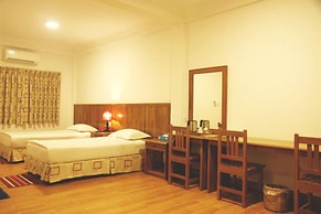 Sky Hotel Hlaing Thar Yar Yangon