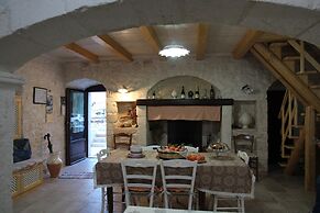 Trulli Donna Isabella