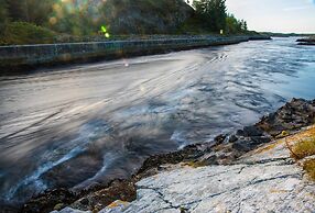 Dolmsundet Hotell Hitra