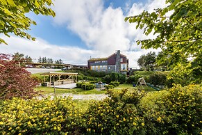 Dolmsundet Hotell Hitra