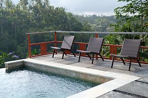 Suarapura Resort & Spa