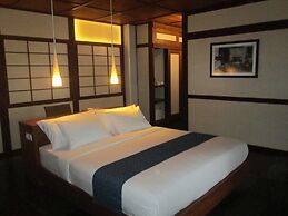 Suarapura Resort & Spa