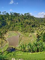 Suarapura Resort & Spa