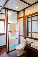 Suarapura Resort & Spa