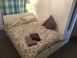 Moray Beachside Apartments