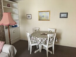 Moray Beachside Apartments