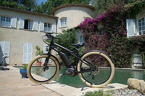 Le Mazet de Tourrettes
