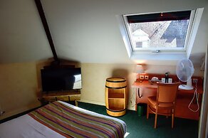 Logis Hôtel Le Pélican & son restaurant