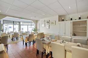 Logis Hôtel Le Pélican & son restaurant