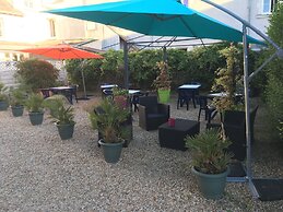 Logis Hôtel Le Pélican & son restaurant