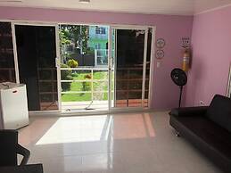 Posada Nativa Claymount View