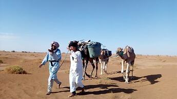 Atmospher Bivouac Desert