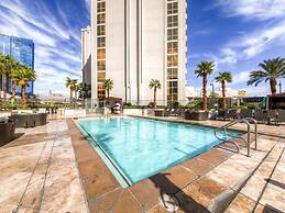 Fallon Luxury Rentals at The Signature