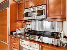 Fallon Luxury Rentals at The Signature