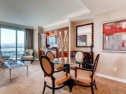 Fallon Luxury Rentals at The Signature