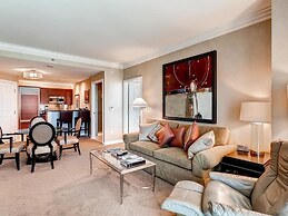 Fallon Luxury Rentals at The Signature