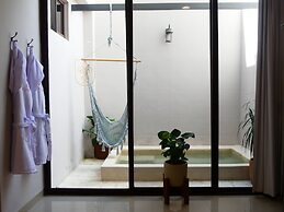 Casa Valladolid Boutique Hotel