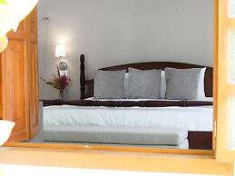 Casa Valladolid Boutique Hotel