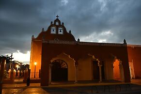 Casa Valladolid Boutique Hotel
