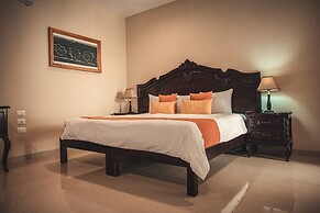 Casa Valladolid Boutique Hotel