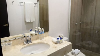 Casa Valladolid Boutique Hotel