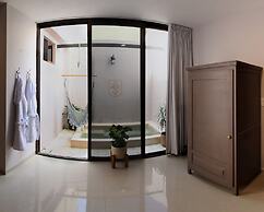 Casa Valladolid Boutique Hotel