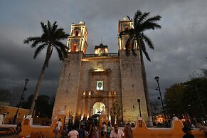Casa Valladolid Boutique Hotel