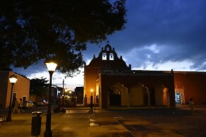 Casa Valladolid Boutique Hotel