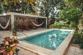 Casa Valladolid Boutique Hotel