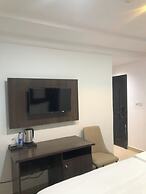 Foramot Suite
