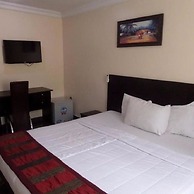 Foramot Suite