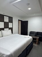 Foramot Suite