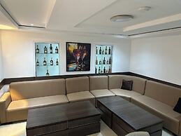 Foramot Suite