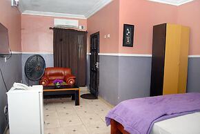 Royal Park Hotel & Suites