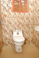 Royal Park Hotel & Suites