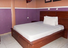 Royal Park Hotel & Suites