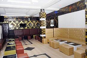 Royal Park Hotel & Suites