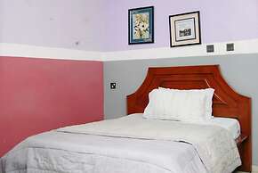 Royal Park Hotel & Suites