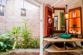 Anavana Beach Resort