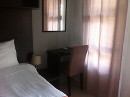 Cosy Palms Guest House