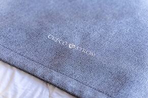 Ampelos Executive Houses