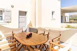 Ampelos Executive Houses